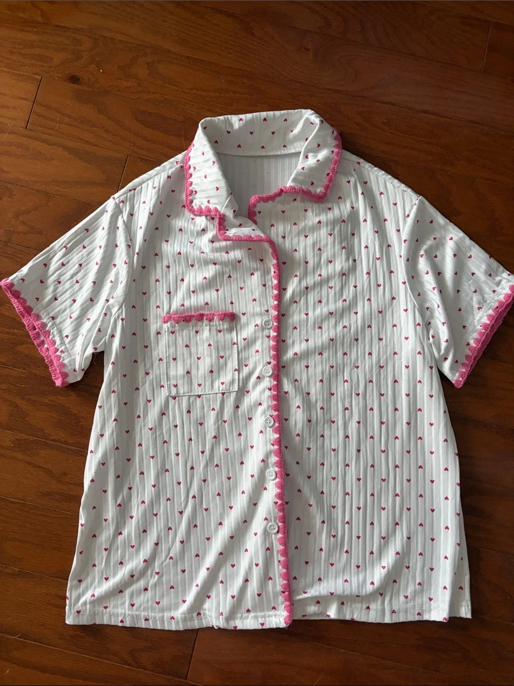 SHEIN White Short Sleeve Heart-Print Pajama Set with Pink Trim